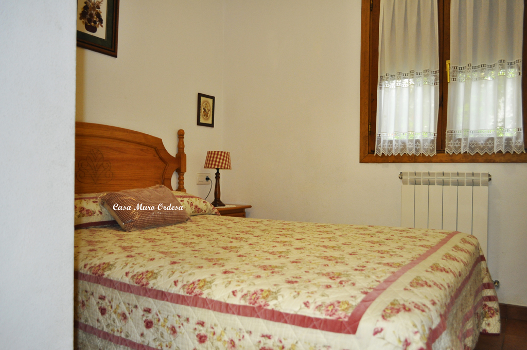 b. Apartamento bajo derecha.