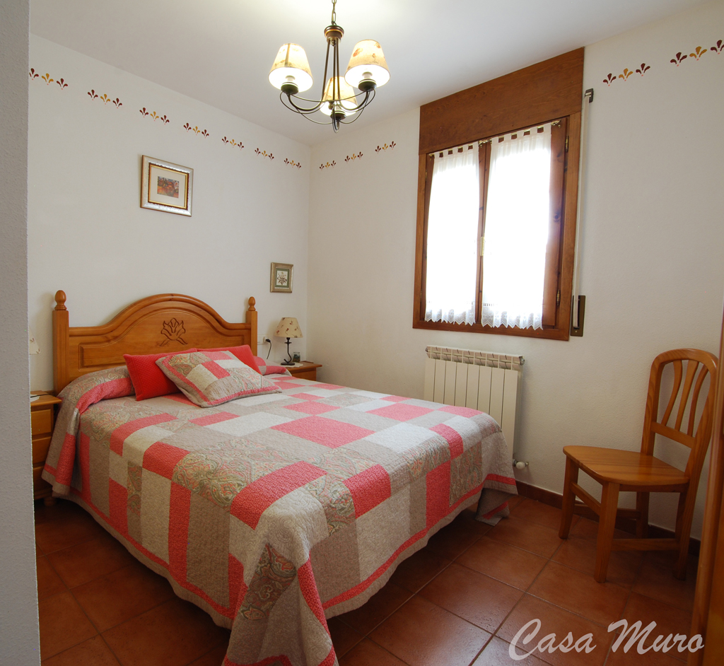 c. Apartamento primero derecha.